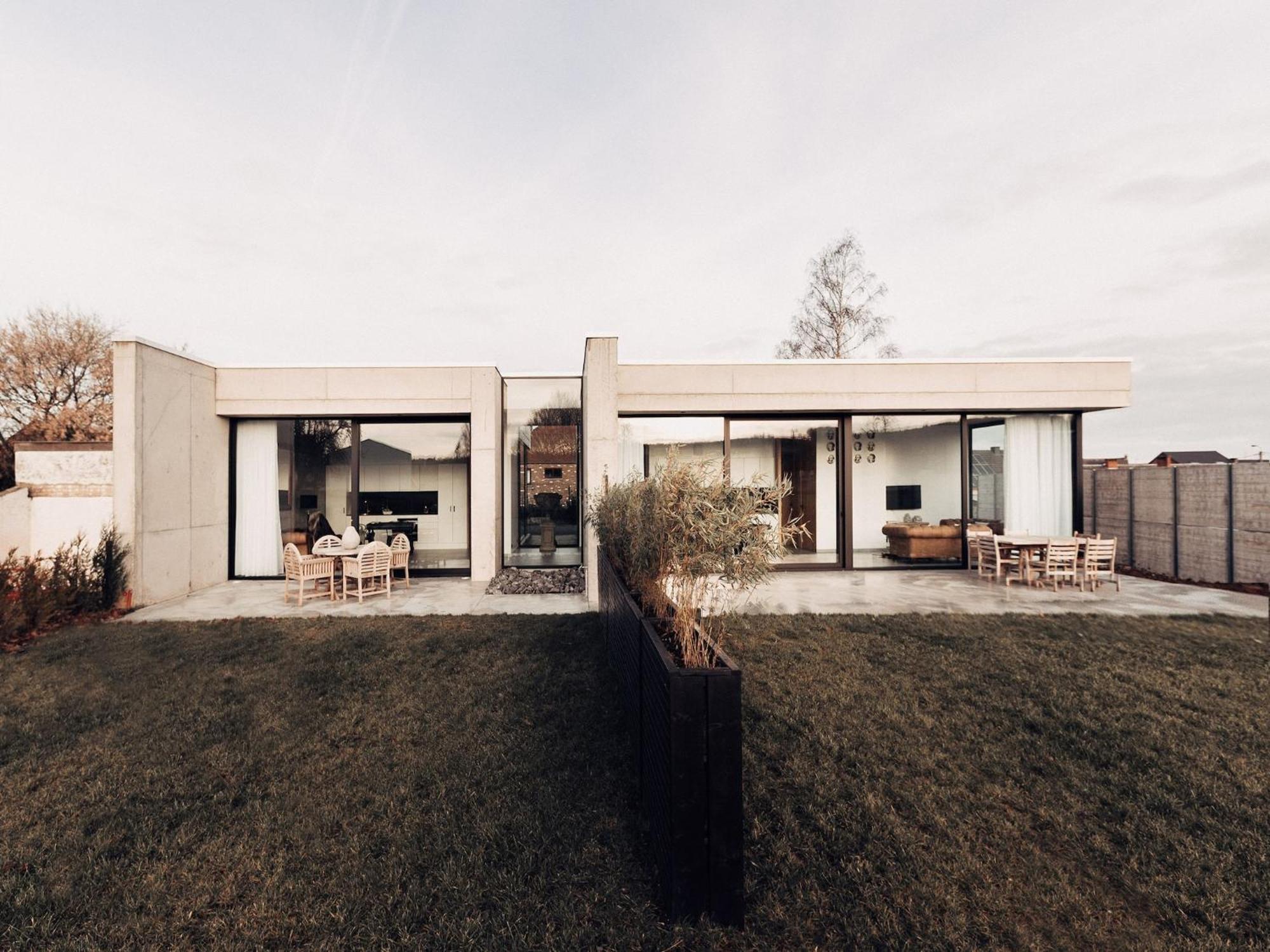Cozy Villa In Dalhem Ardennes With Private Garden Buitenkant foto