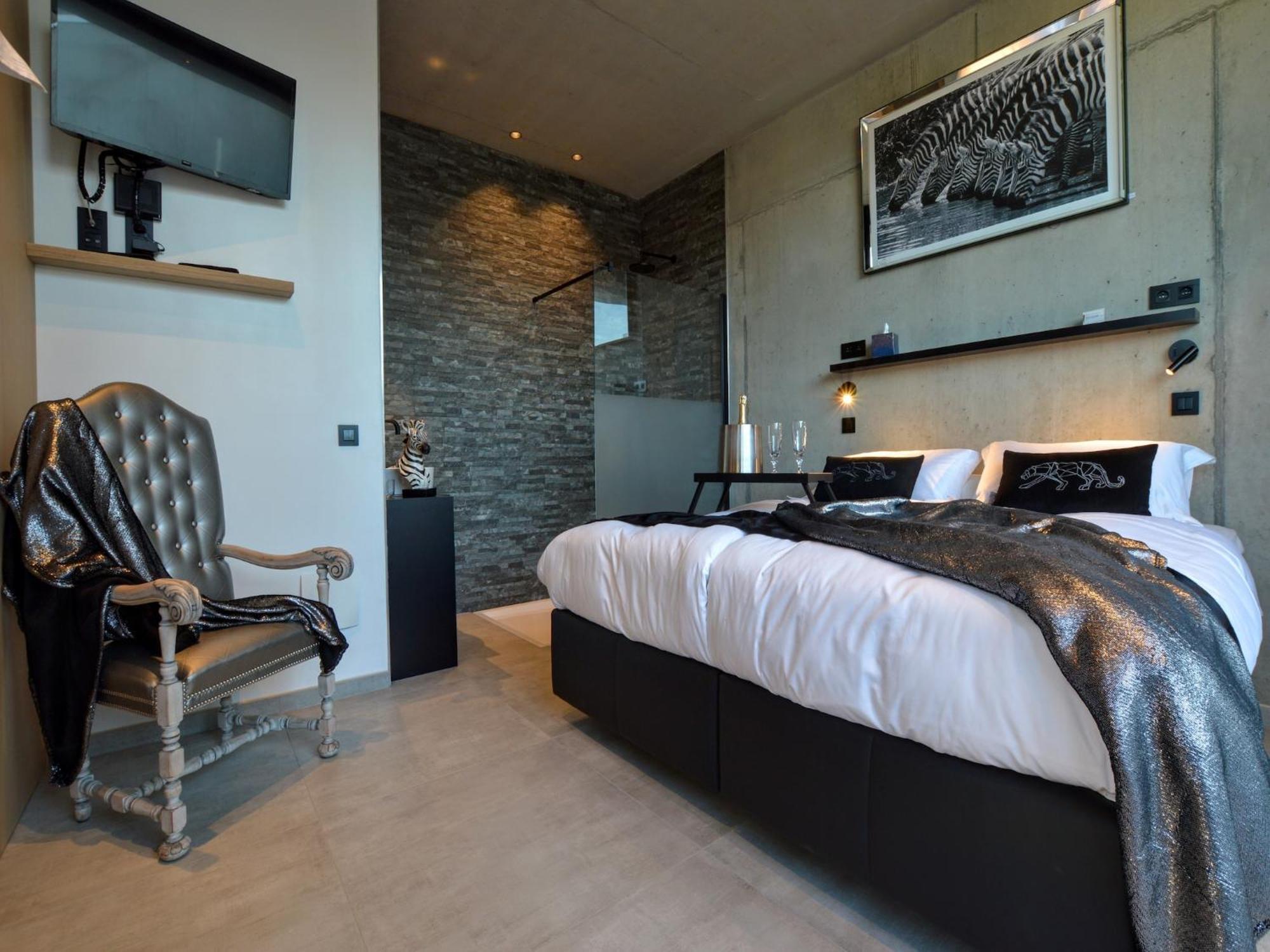 Cozy Villa In Dalhem Ardennes With Private Garden Buitenkant foto